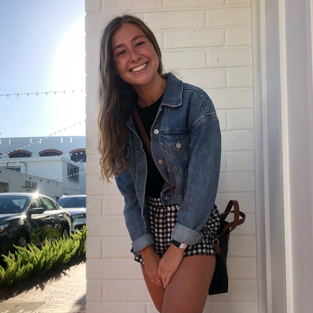 Meet your Posher, Lauren